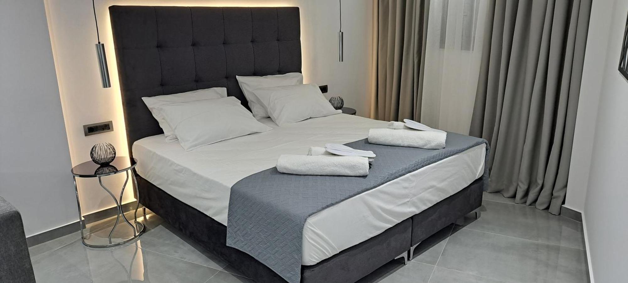 Km Luxury Apart Downtown Iraklio Exteriér fotografie